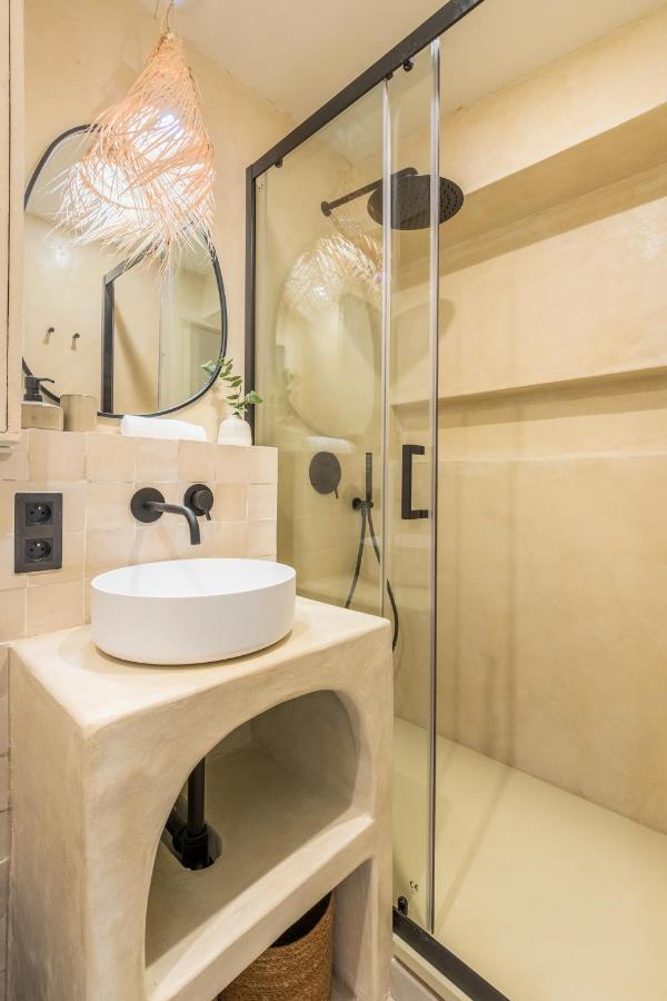 Studio Duplex Standing Centre - Lille Aux Bleuets Luaran gambar